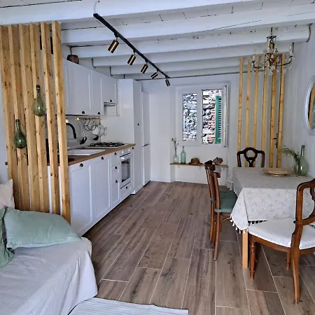 Archangelo St Michael Apartmán Colonno